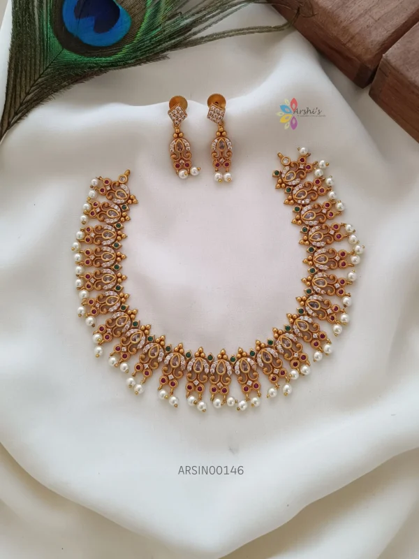 Trendy AD pearl hanging necklace