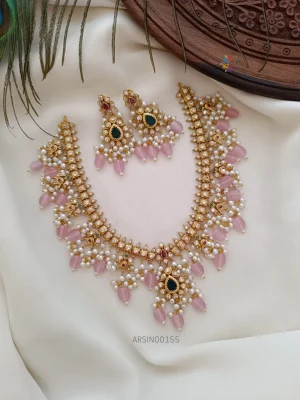 Beautiful pale pink guttapusalu necklace