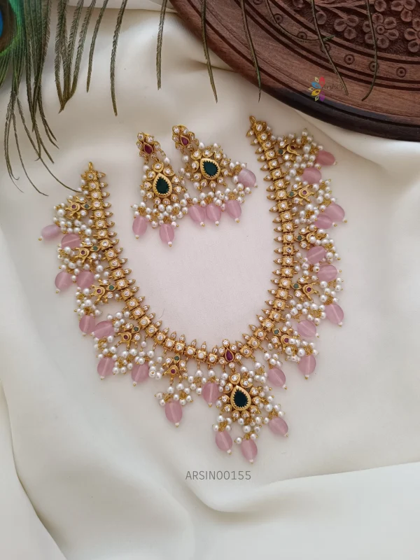 Beautiful pale pink guttapusalu necklace