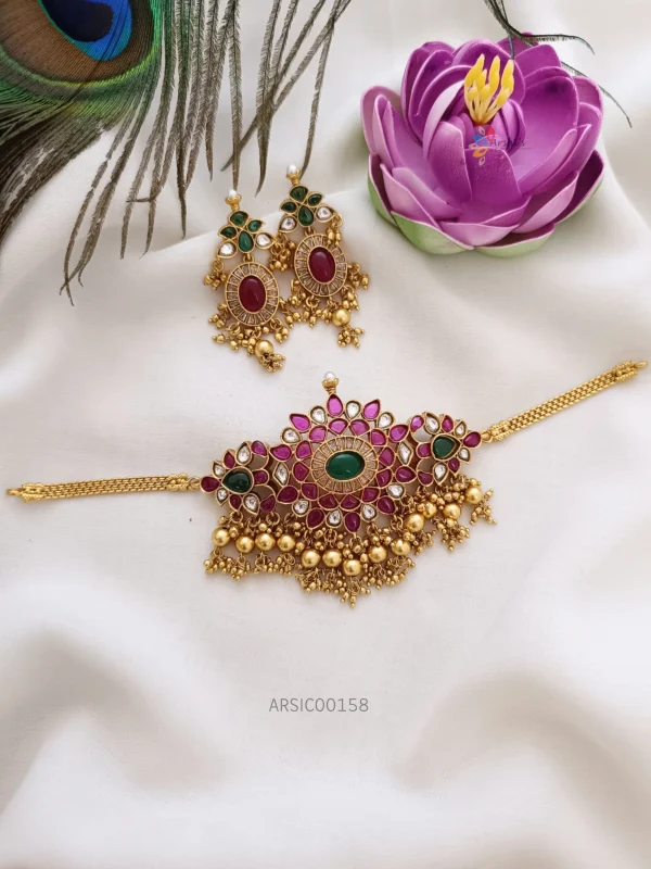 Beautiful real kemp bridal choker