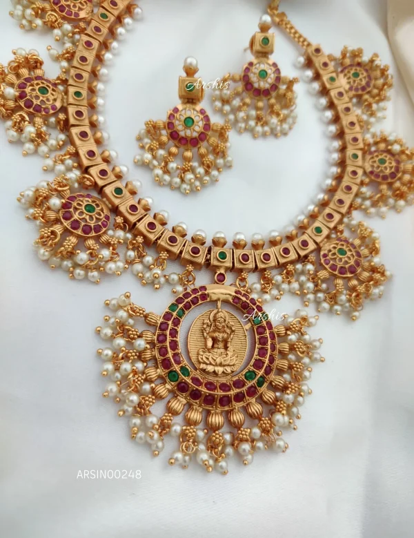Grand Matte Temple Guttapusalu Necklace