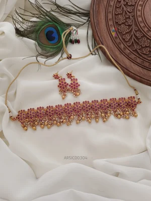 Beautiful Kemp Stone Choker