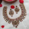 Dazzling Kemp and Green Stone Necklace