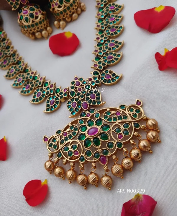 Beautiful Real Kemp and Green Mango Necklace