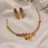 Beautiful leaf AD necklace