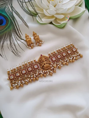 Bridal Temple Gold and Pearl Drop Choker