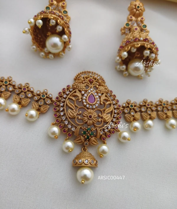 Dazzling Peacock Design Choker