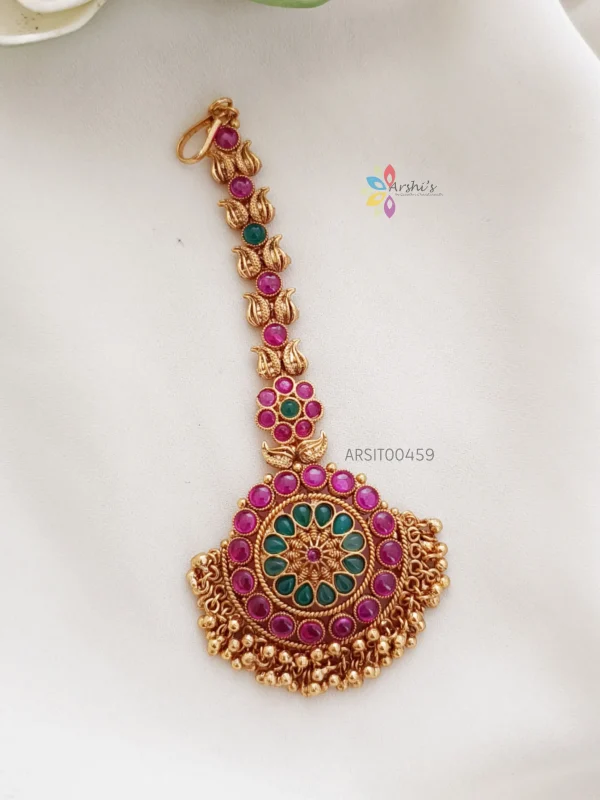 Grand Bridal Maang Tikka