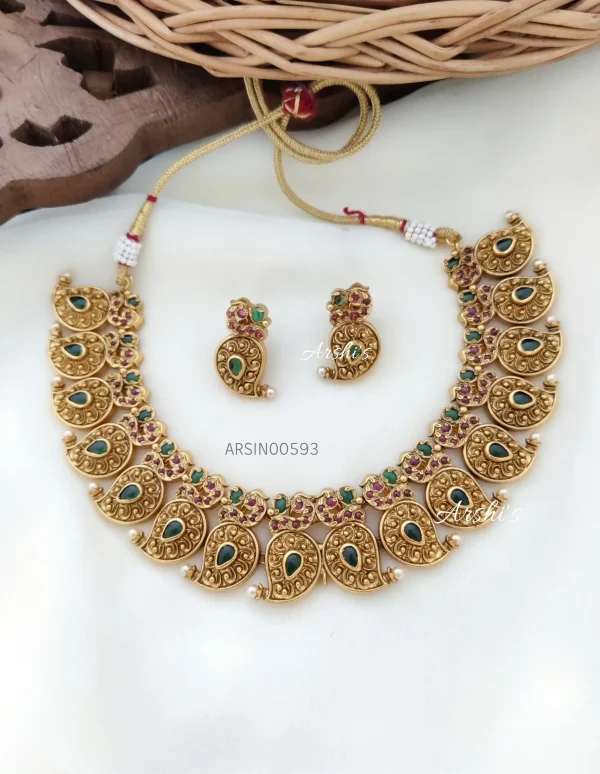 Antique Mango Kemp And Green Necklace