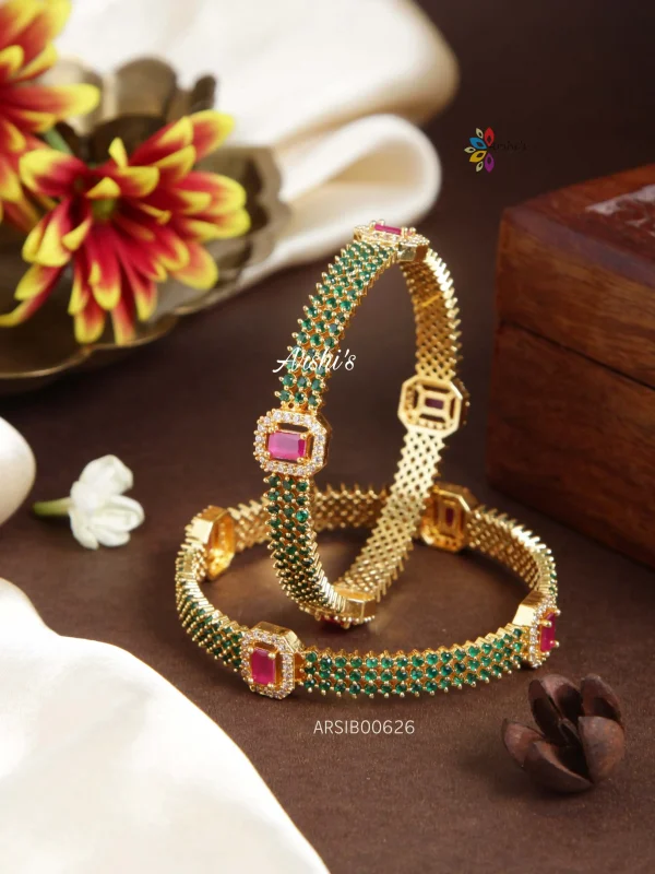 Classic Green Stone Bangles
