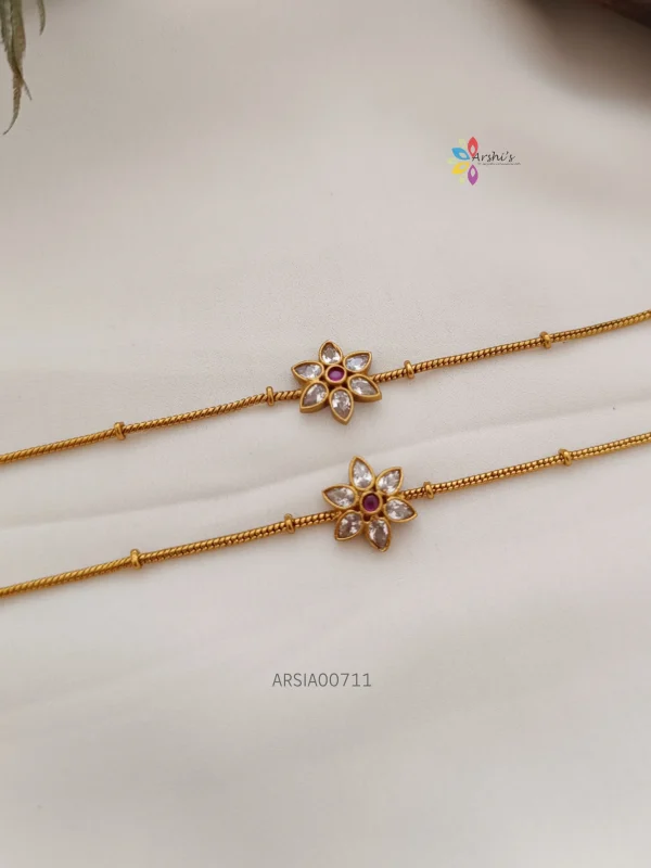 Flower Design Jadua AD Anklets