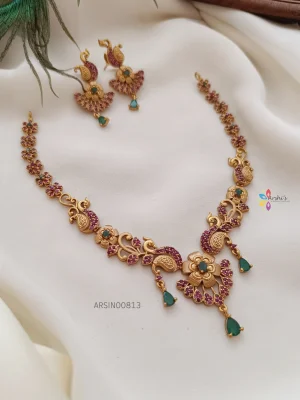 Adorable Peacock Design Necklace