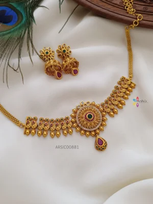 Trendy Peacock Design Choker