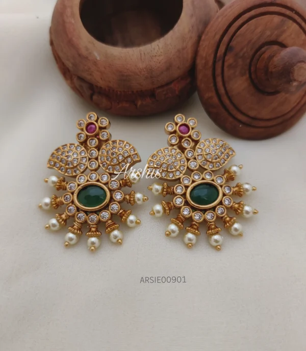 Beautiful Green Stone Ear Studs