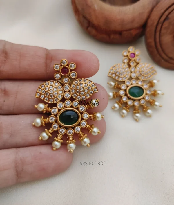 Beautiful Green Stone Ear Studs