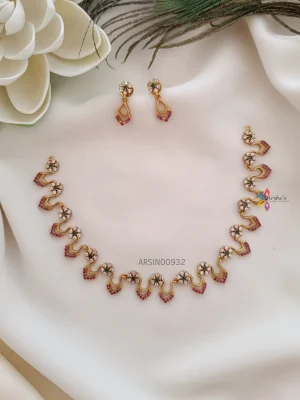 Unique Design Stone Necklace