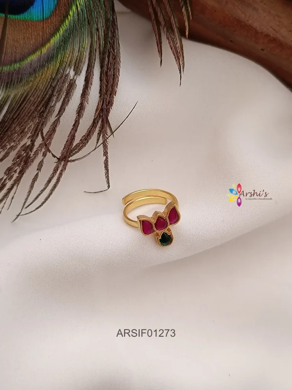 Beautiful Lotus Design Adjustable Finger Ring