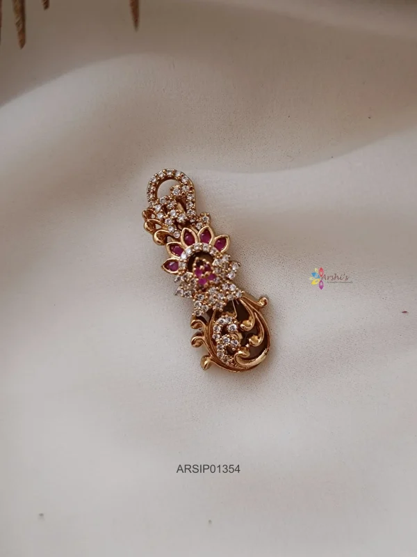 Kemp Red Stone Saree Pin