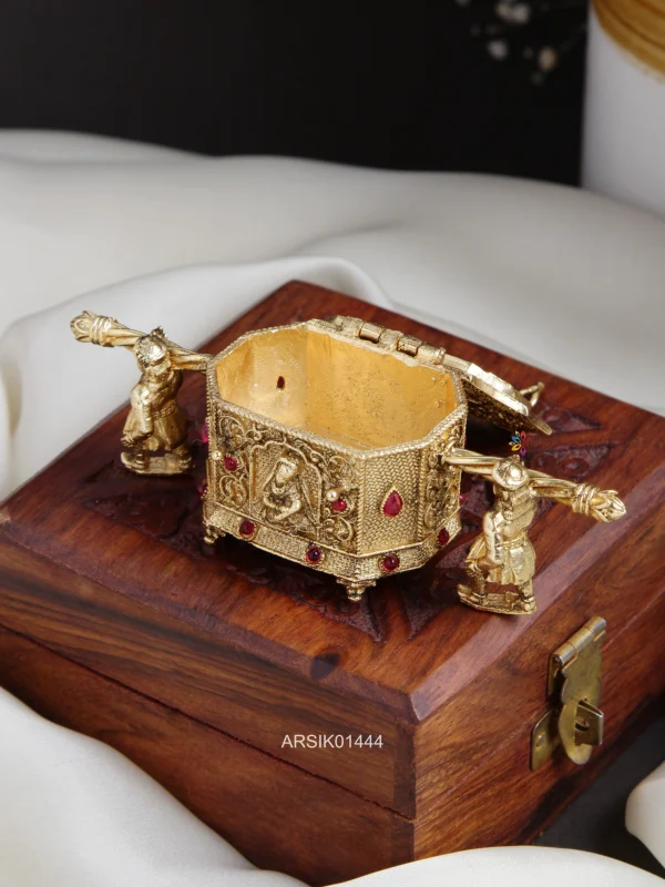 Traditional Pallaki Kumkum Box