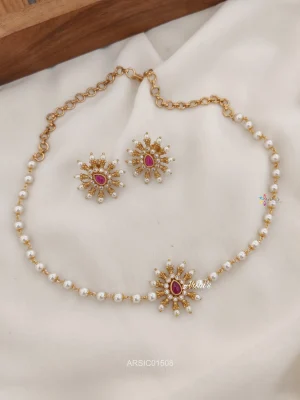 Single Layer Pearl Choker