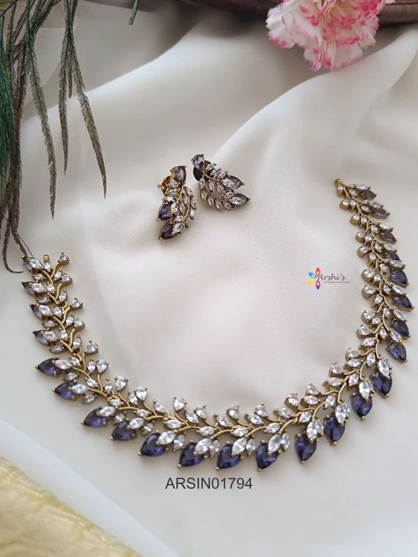 Victorian Leaf Design White and Blue Stone Necklace